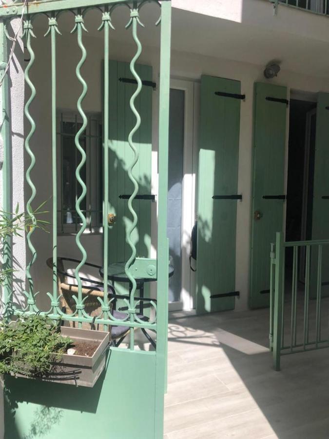 Vieil Antibes, Ravissant 2p Avec Petite Terrasse Antibes